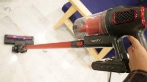 iwolyの軽量コードレス掃除機